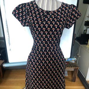 Wish Mushroom Toadstool Dress Medium Seattle
